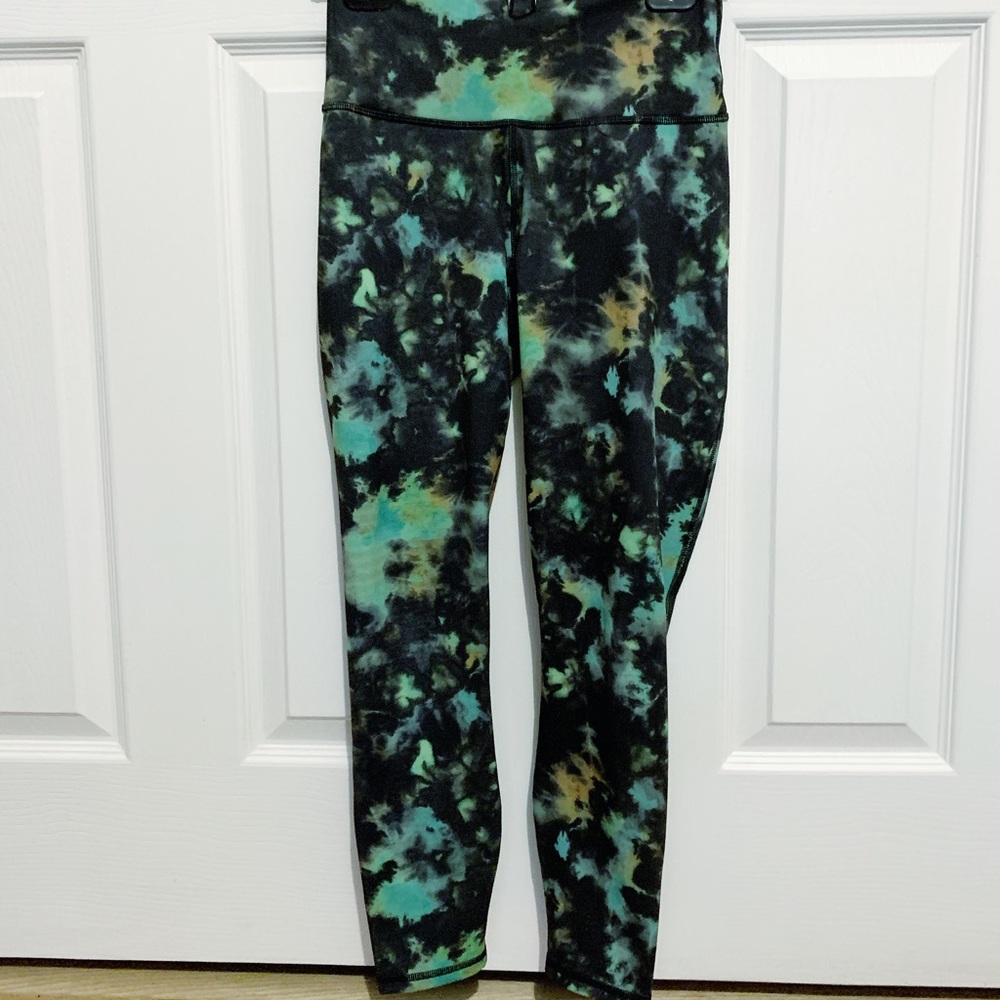 NEW Fabletics Define Powerhold High-Waisted 7/8 Legging